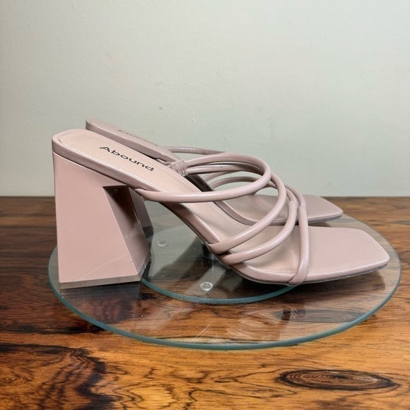 Abound Austyn Strappy Sandal in Tan Mocha - Picture 9 of 16